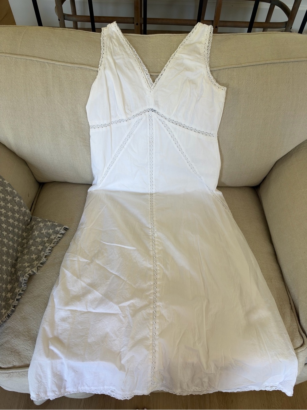 wild fable White Lace-Trim V-Neck Midi Dress